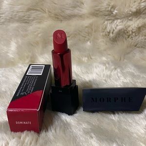Morphe full-size Mega Matte Lipstick- Dominate